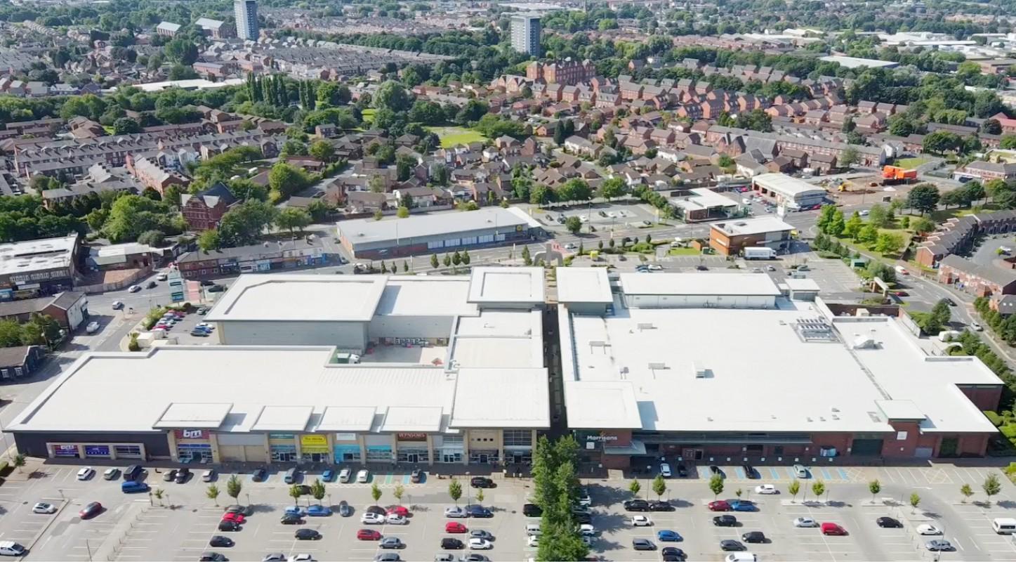 Retail in Openshaw