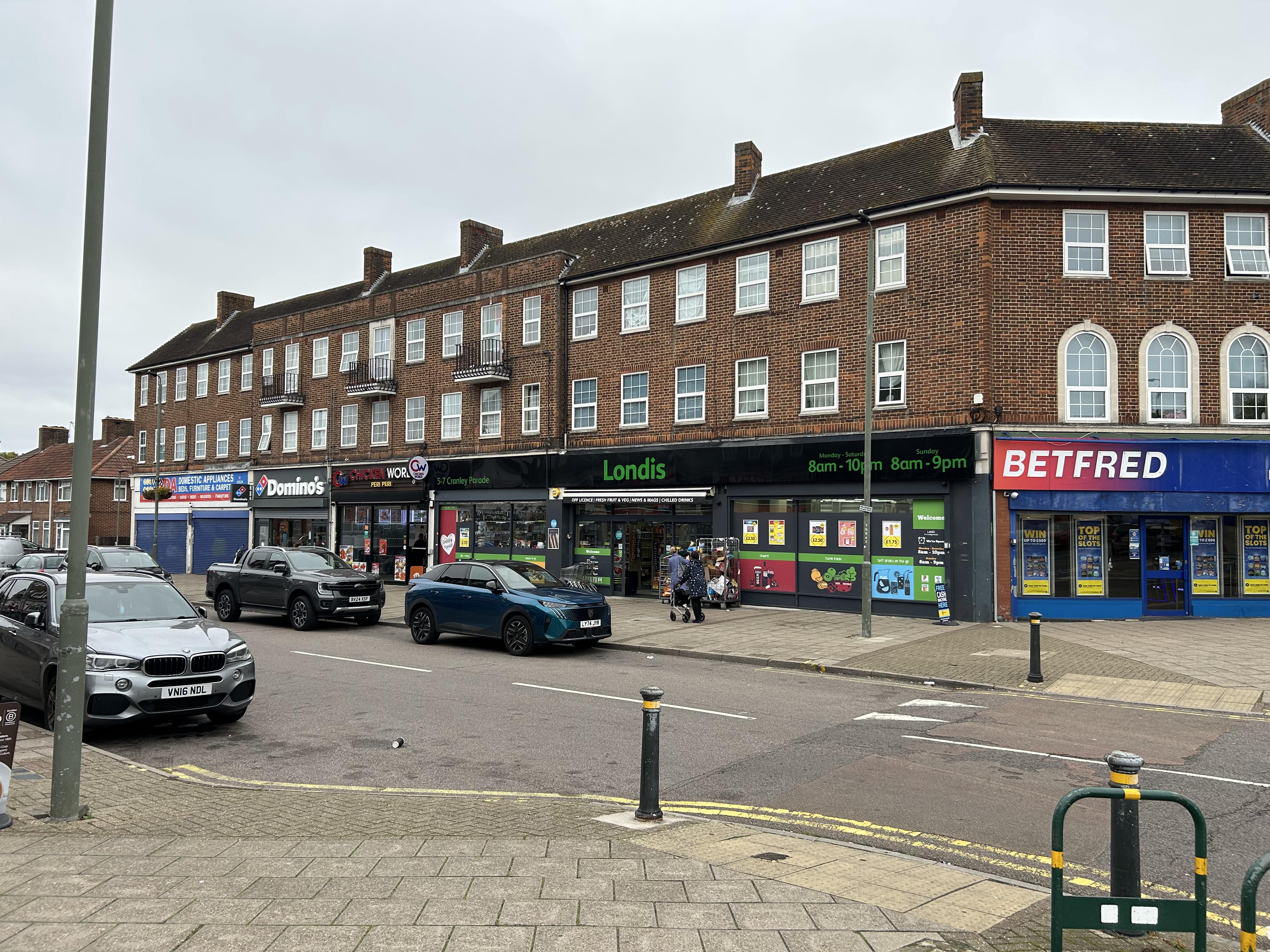 Retail/Shop in Mottingham - photo 2