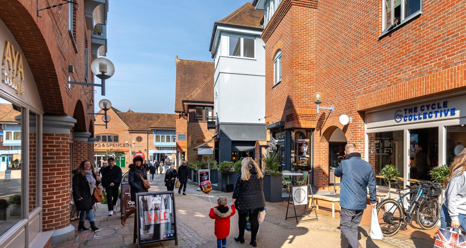 Retail/Shop in Dorking - photo 3