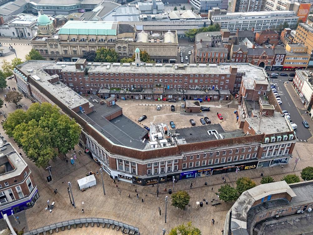 Retail/Shop in Hull - photo 3